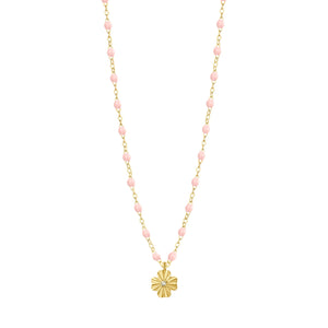 Gigi Clozeau - Collier rose bébé Trèfle Lumière, diamant, or jaune, 42 cm
