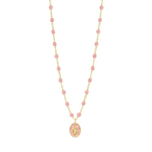 Gigi Clozeau - Collier Madone résine blush, or jaune, 42 cm